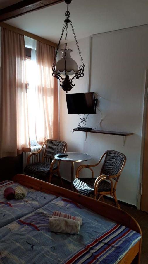 " Art Ddr" Eig Bad Dir Im Zim, 3 Og, Treppensteigen Kein Fruehhstueck Keine Kueche Nur Uebernachtung Parkpl, Wifi, Blankenb Hotell Blankenburg  Eksteriør bilde